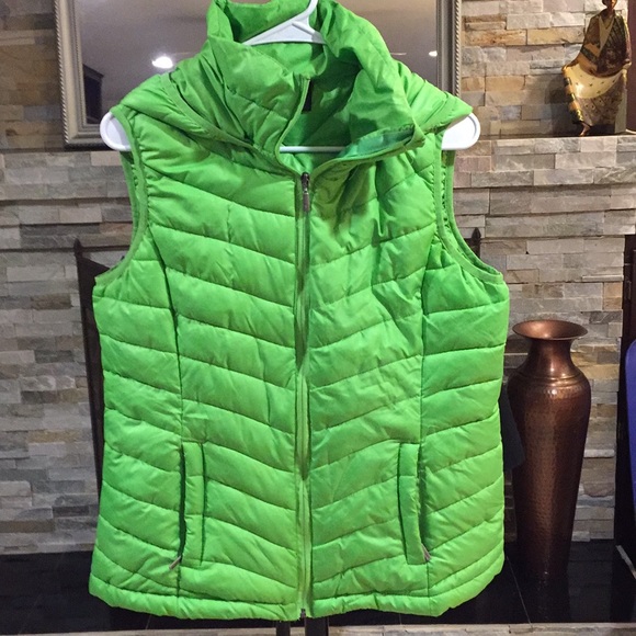 YMI Jackets & Blazers - YMI size XL Hooded Vest good condition